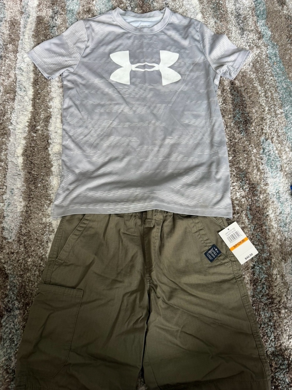 Under Armour Boys' Gray Logo l Tee size M NWT lucky brand green shorts size S 8